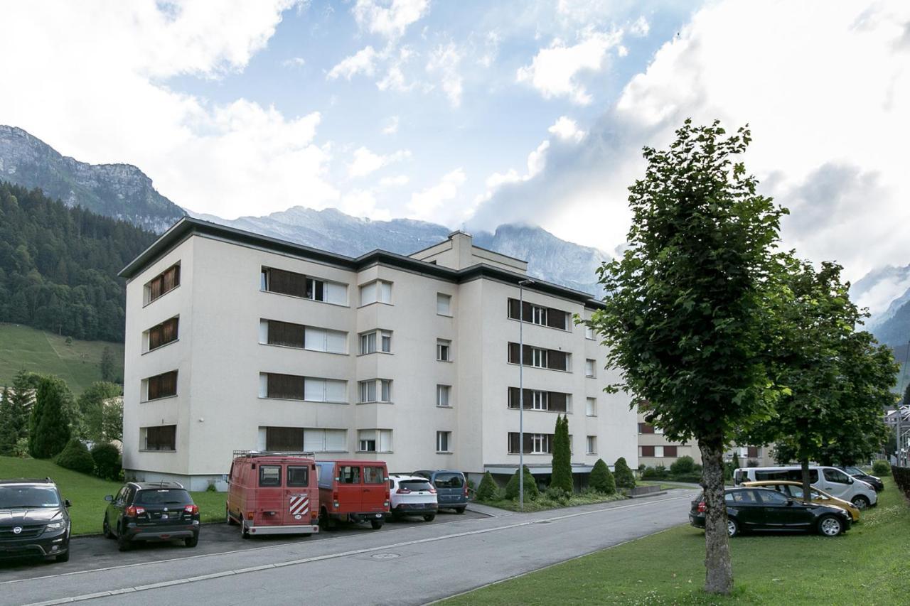Spirit Apartments - Studio 2 - Kueche - Parkplatz Енгелберг Екстериор снимка